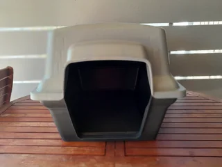Plastic dog kennel for sale  R475