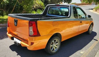 2010 Nissan NP200 1600 Manual