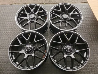 19&#34;AMG wheels, 8j front and 9j rears