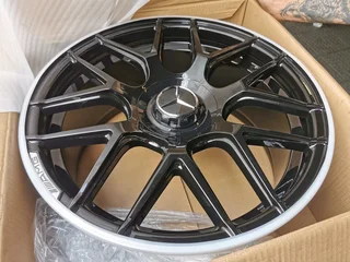 19&#34;AMG wheels, 8j front and 9j rears