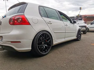 19&#34;AMG wheels, 8j front and 9j rears