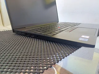 Brand new Lenovo Thinkpad – Ultra 5 – 16gb Ram – 512gb Nvme – 16” FHDplus – Backpack – 36 Month Warr