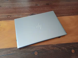 HP ZBook Firefly 14 G11-Ultra 7 16Cores/22Threads-32gb DDR5-1TB Nvme-14” FHDplus Display-Hp Warranty