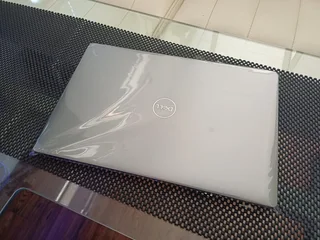 Brand new Dell latitude 5450-Ultra7-12 cores/14threads-32gb DDR5-512gb Nvme-LTE-14”FHD-Backpack- Del