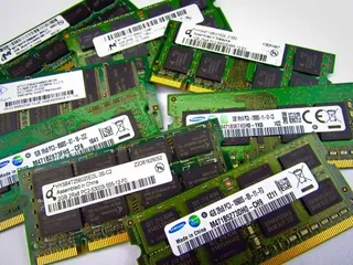 Various DDR2, DDR3 and DDR4 Laptop RAM Modules
