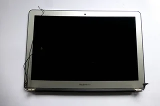 2015 Apple MacBook Air complete for parts