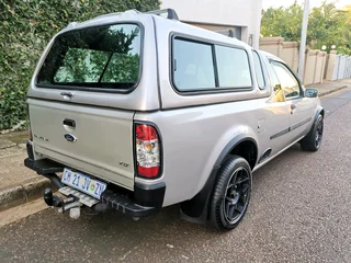 Ford Bantam 1.6 XLT With Canopy