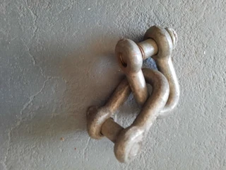 U-shackels - Ad posted by PPM