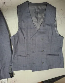 Brand New 3 Piece Suit For Sale