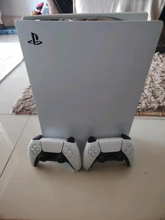 PlayStation 5 Disc Edition