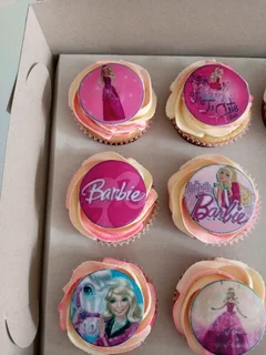 Custom novelty cakes made to your spec