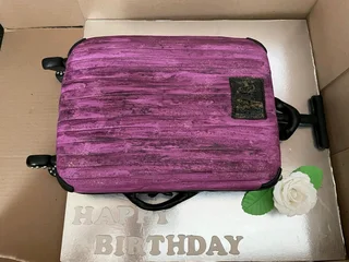 Custom novelty cakes made to your spec