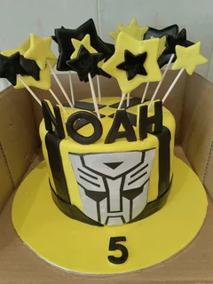 Custom novelty cakes made to your spec