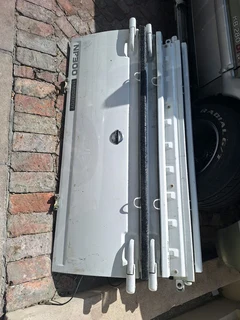 Nissan np300 hardbody tailgate complete