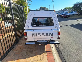 2000 Nissan Champ 1400 5spd