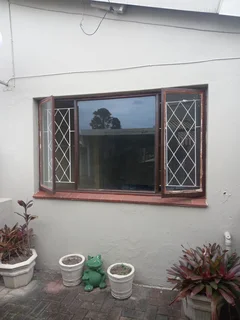 Outbuilding for rent