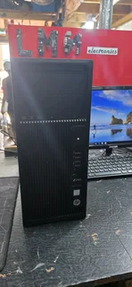 hp z240 intel xeon 8gig 1000gig