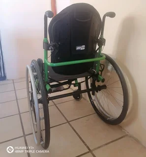 17 inch Rollability MK 4 Regid light weight aluminium Wheelchair