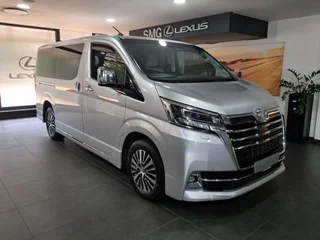 2019 Toyota Quantum 2.8D LWB A/T VX Premium 9 Seater