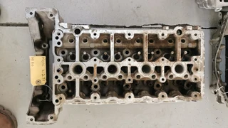 Mercedes W204 271 cylinder head for sale