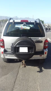 Jeep Cherokee 2.8 crd 2006 spares for sale