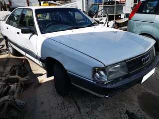 Audi 500E 1991 stripping for spares.