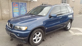 BMW X5 2003 stripping for spares.