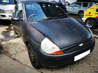 Ford KA 1.6 2006 stripping for spares.