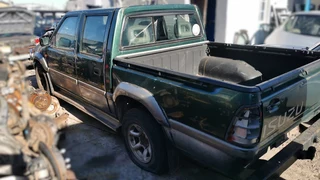 Isuzu KB280 DT LX stripping for spares.