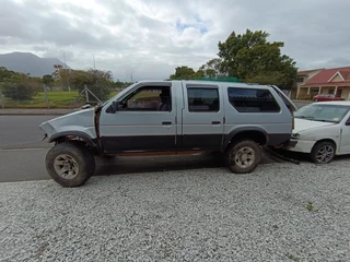 Nissan Sani 1993 V6 stripping for spares