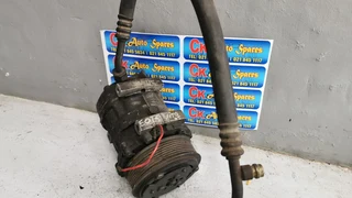 Mercedes Vito 115 cdi air con pump for sale.