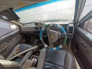 Nissan Sani 1993 V6 spares for sale.