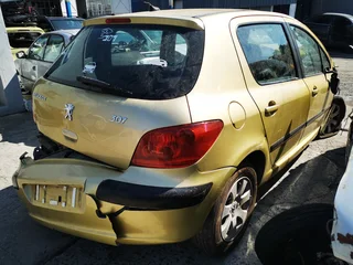 Peugeot 307 1.6 Hatch 2003 spares for sale.