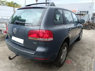 VW Touareg 2006 spares for sale.