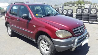 Mercedes ML270 2002 stripping for spares.