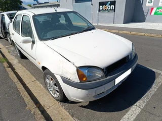 Ford Ikon 1.6i CLX spares for sale.