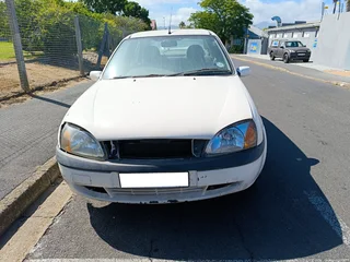 Ford Ikon 1.6i CLX spares for sale.