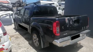 Nissan Navara 2.5 2x4 manual 2007 spares for sale.