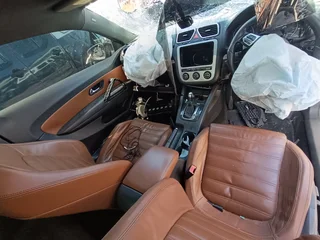 Subaru Outback 2.5i 2008 spares for sale.