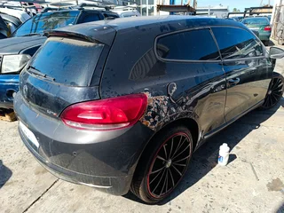 Subaru Outback 2.5i 2008 spares for sale.