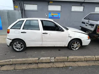 VW Polo Playa 1.4 2001 spares for sale.