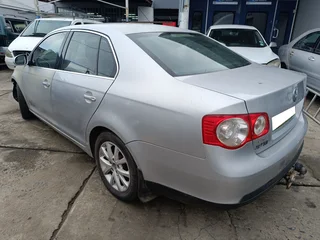 VW Jetta 5 1.9 tdi 2006 spares for sale.