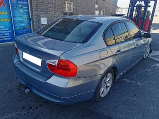 BMW E90 320i 2007 spares for sale.