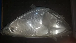 Daihatsu Terios 2009 left front headlight for sale.