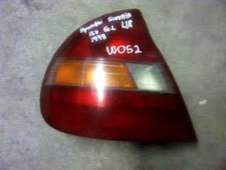 Hyundai Sonata 16V GL 1998 left rear taillight for sale.