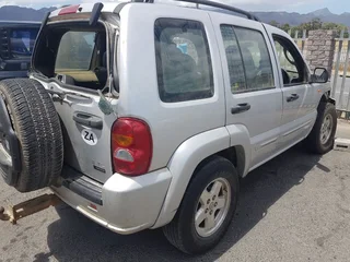 Jeep Cherokee 3.7 limited 2004 spares for sale.