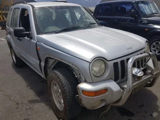 Jeep Cherokee 3.7 limited 2004 spares for sale.