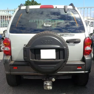 Jeep Cherokee 3.7 limited 2004 spares for sale.