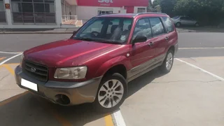 Subaru Forester 2.5X 2003 stripping for spares.