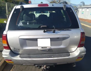 Jeep Grand Cherokee 2.7 cdi 2003 tailgate for sale.